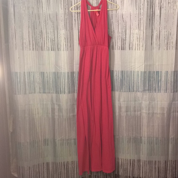Dresses & Skirts - Pink maxi dress